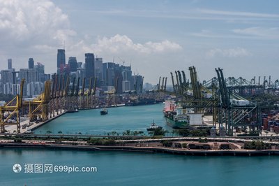 Singapur'un Tuas Limanı sıkışıklığı gidermek için üç yeni iskele ekleyecek